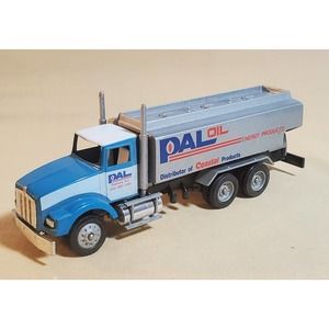 Winross Pal Oil Kenworth T 800 Tanker 1/64